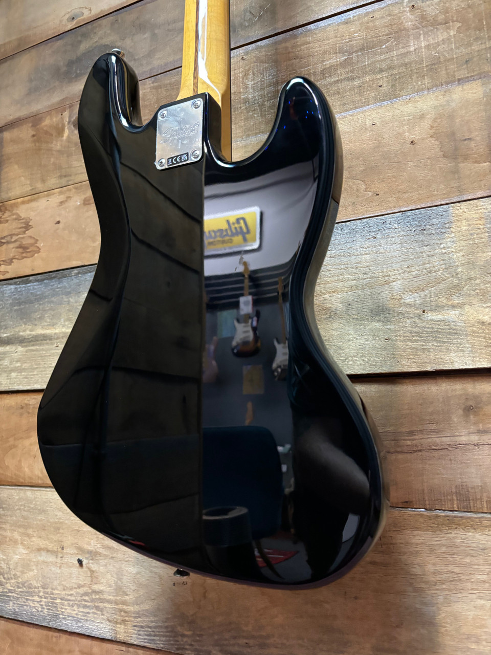 Squier Classic Vibe 70's Jazz Bass Lefty MN Black