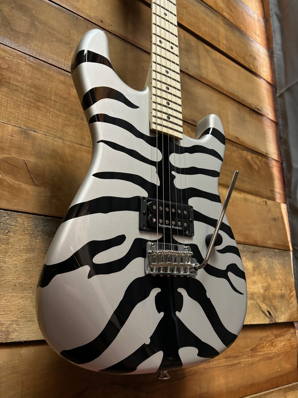 Demo* Charvel Super Stock SD1 H 2PT Silver Bengal w/bag