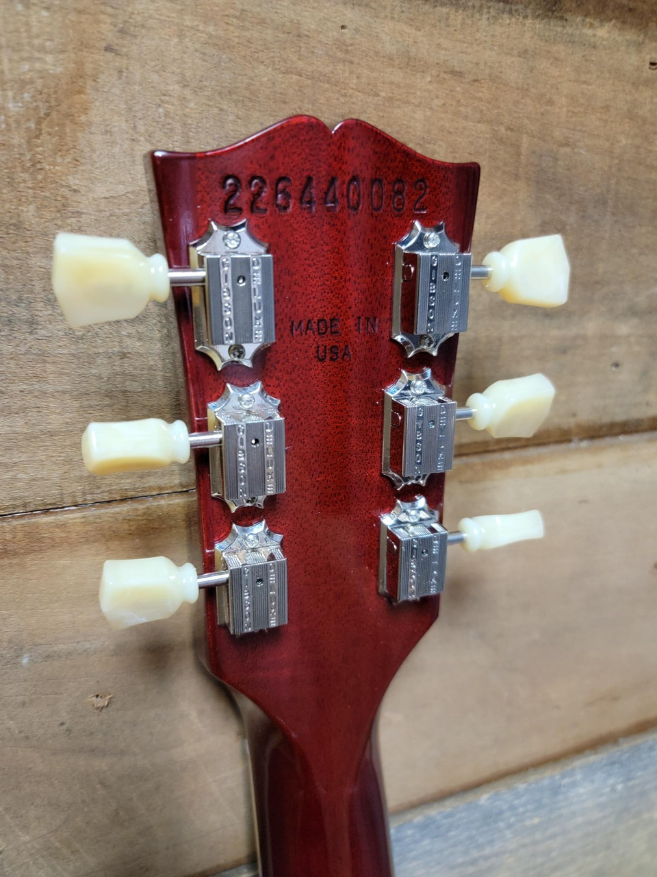 Gibson Les Paul Studio - Wine Red w/Case