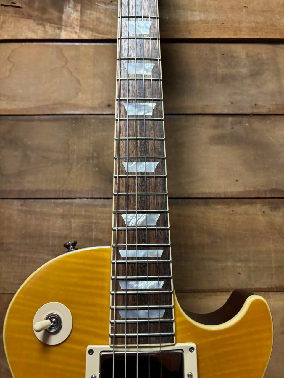 Epiphone Kirk Hammet Greeny 59 Les Paul w/case - Moms Music