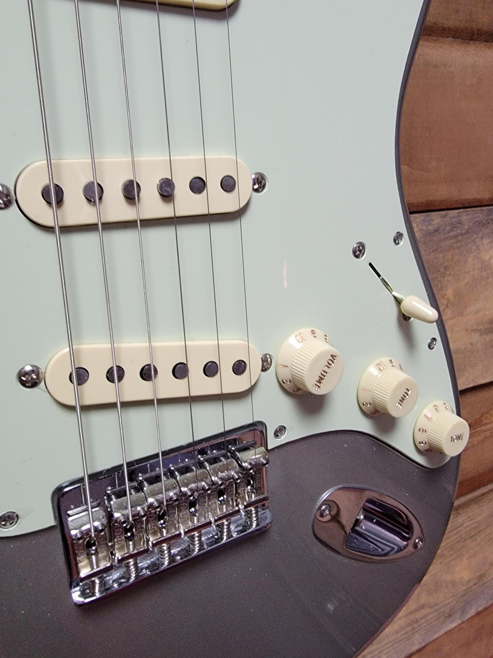 Fender Robert Cray Signature Stratocaster - Inca Silver w/ Gig Bag
