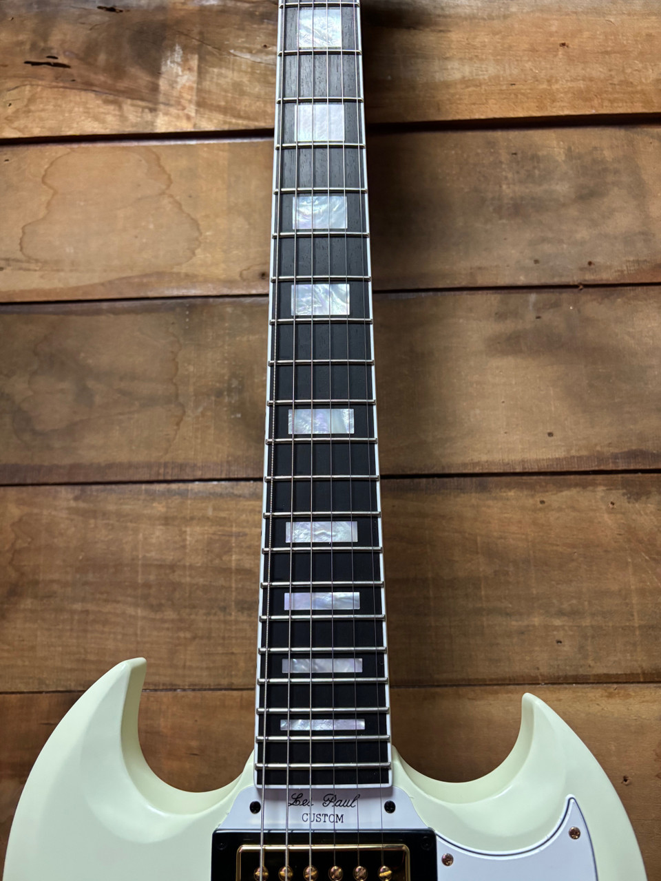 Epiphone Inspired by 63 Les Paul Custom Maestro Classic White w/case