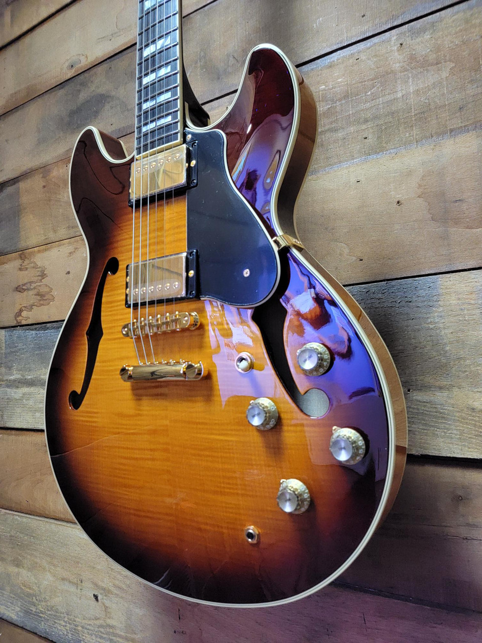Yamaha SA-2200 Semi-Hollow Electric Guitar - Violin Sunburst