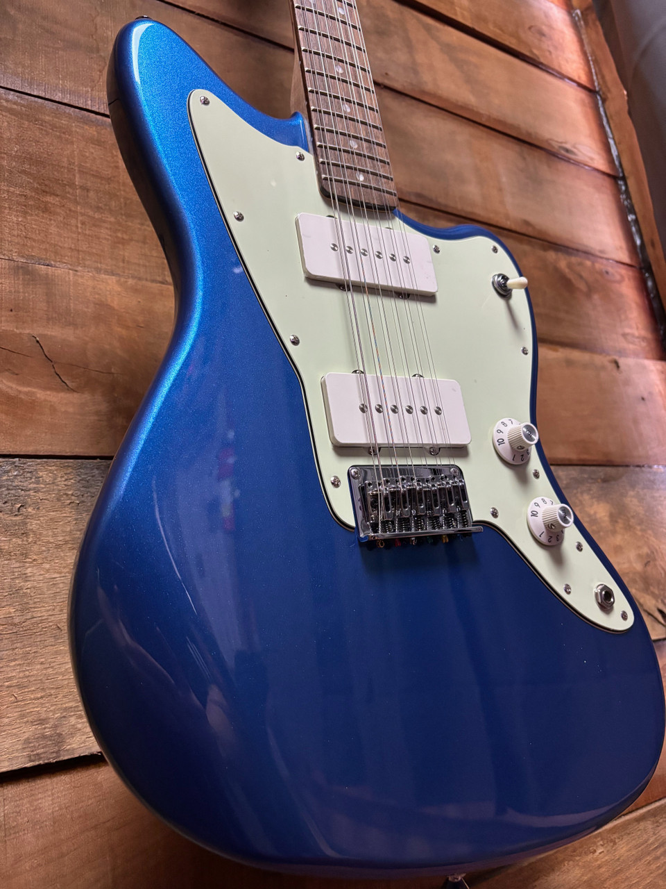 Squier Paranormal Jazzmaster XII Lake Placid Blue