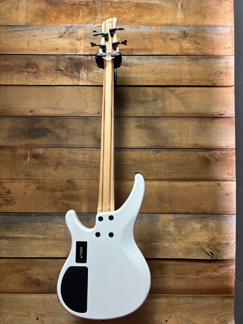 ベース TRBX304 White Yamaha TRBX304 Bass White