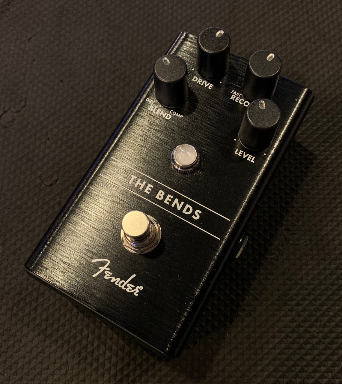 得価Fender The Bends Compressor Pedal ギター