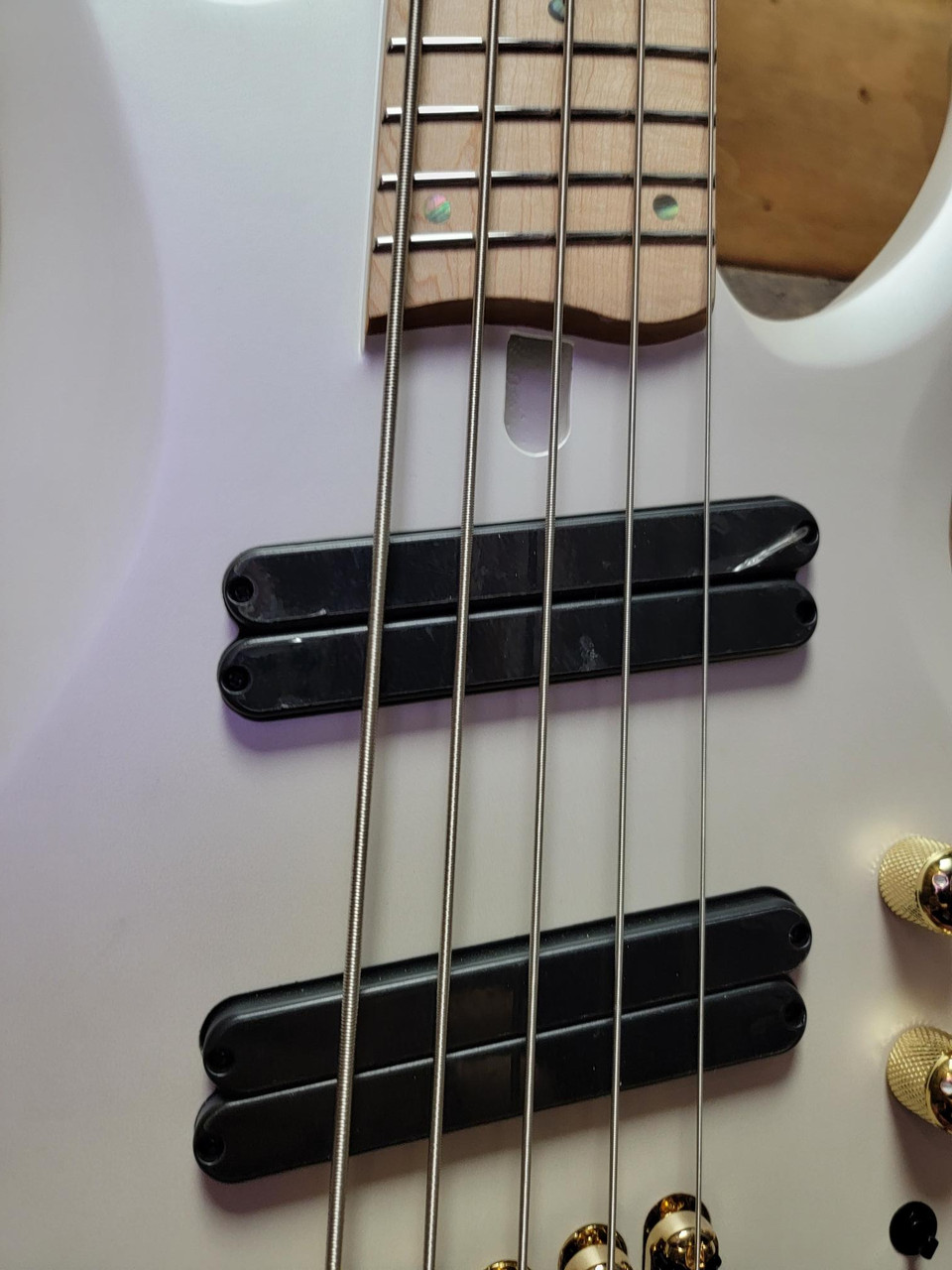 Ibanez BTB605MLMP Multi-Scale 5-String Bass - Pearl White