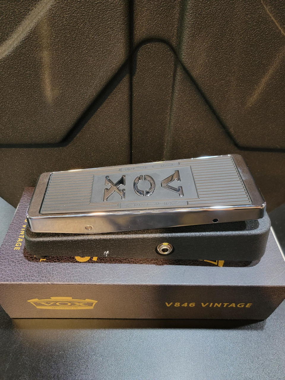 VOX V846 WAH-WAH シリアル200037 米国製？ヴィンテージ VOX Amps USA | V846 Vintage Wah Pedal | Shop Now