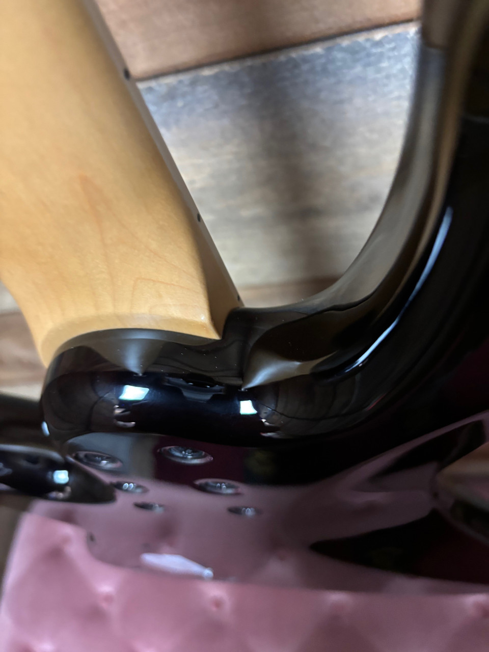 Schecter Stiletto Extreme 5 Bass Black Cherry