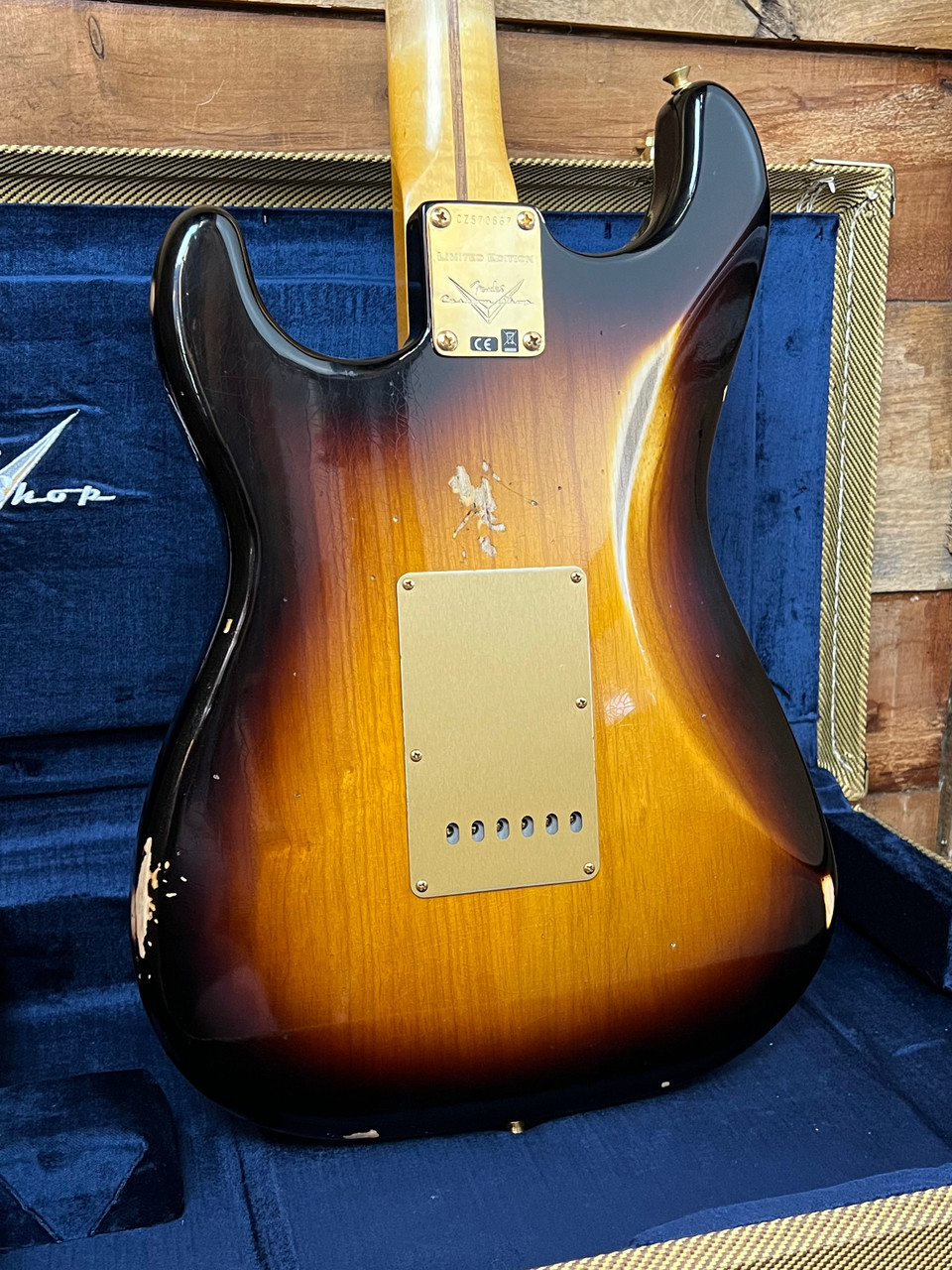 Fender Custom Shop Limited-edition '55 Bone Tone