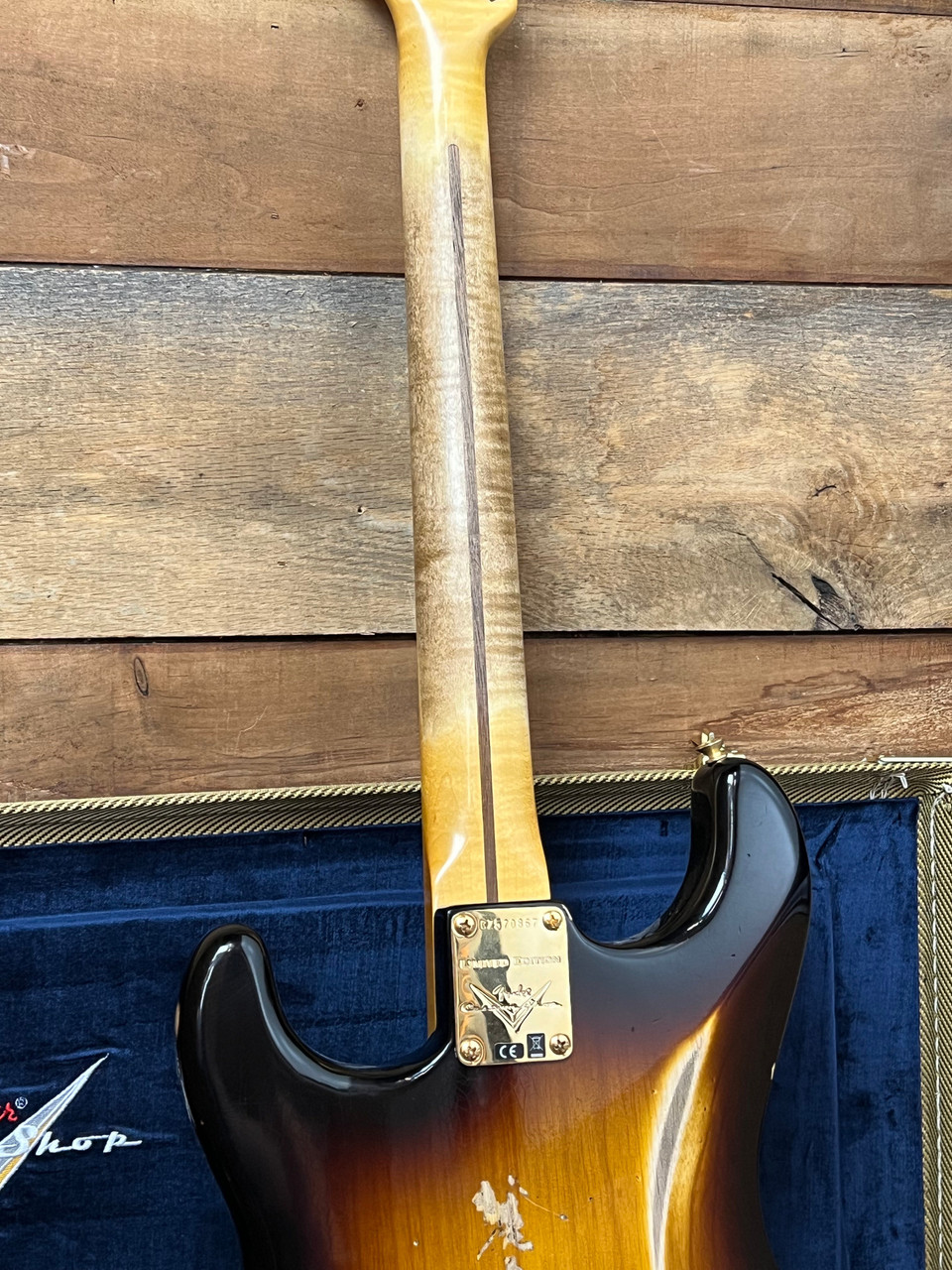 Fender Custom Shop Limited-edition '55 Bone Tone Stratocaster