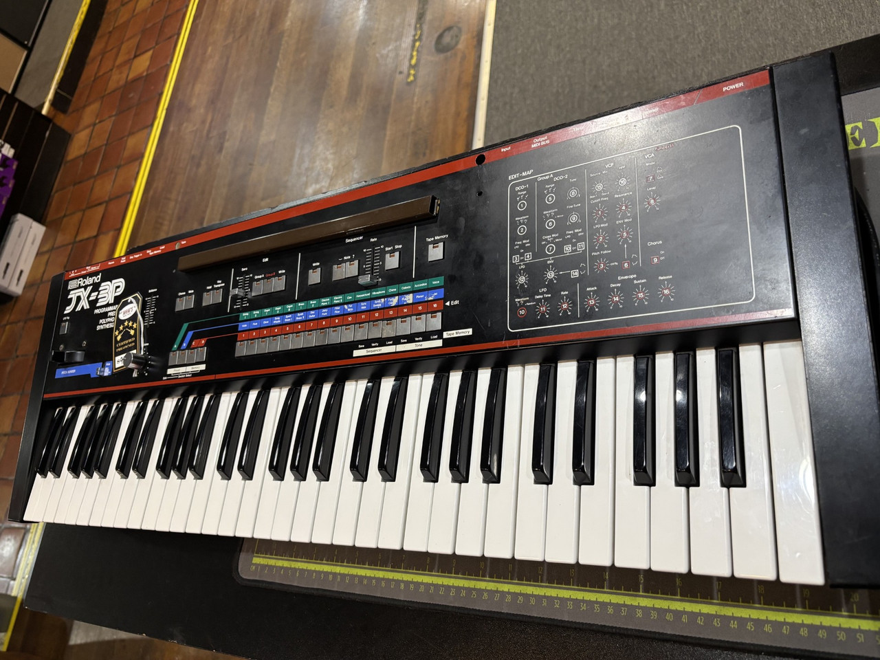 Vintage Roland JX3P Synth