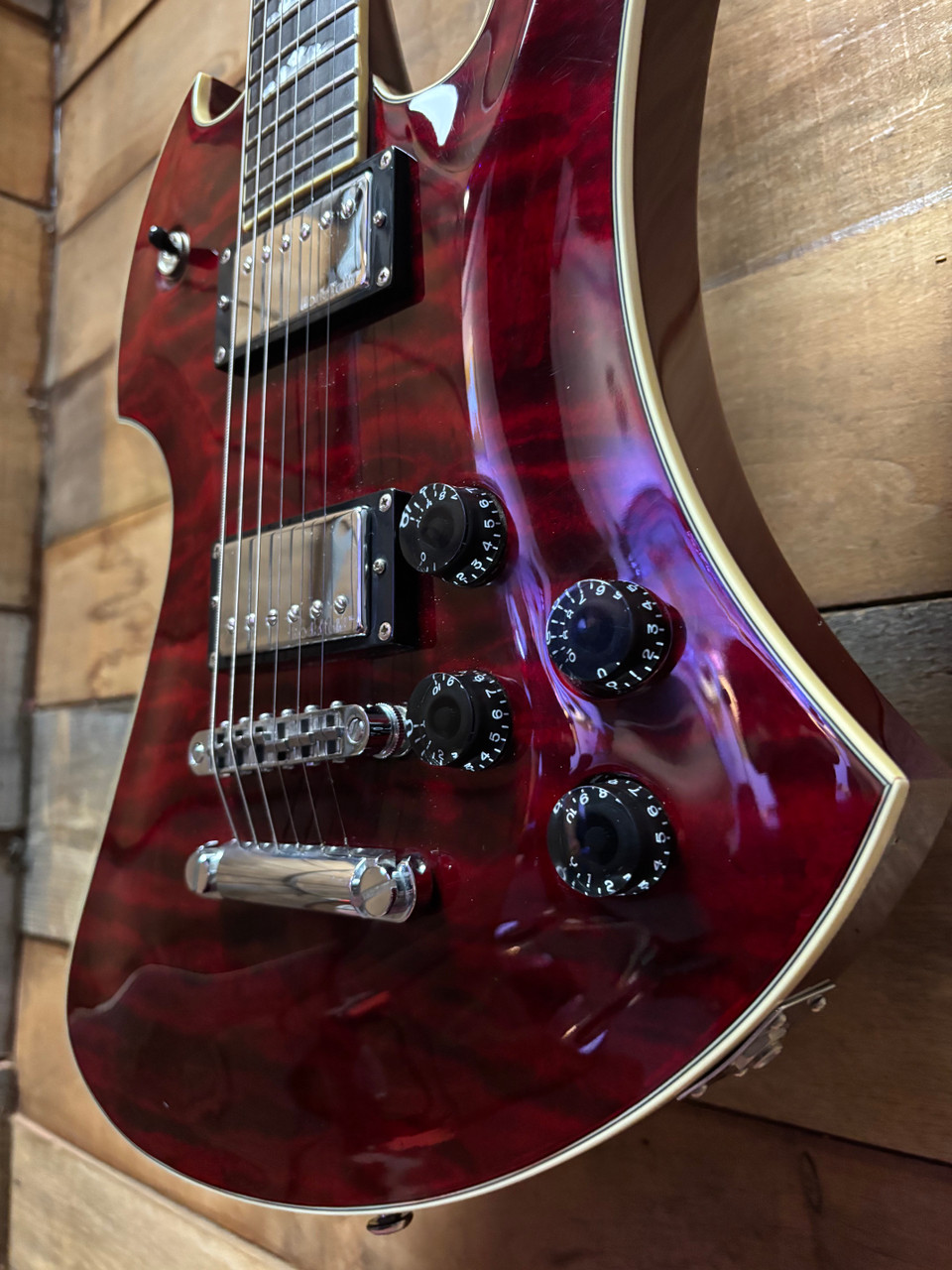 Pre-owned BC Rich Mockingbird Special X Trans Red w/bag