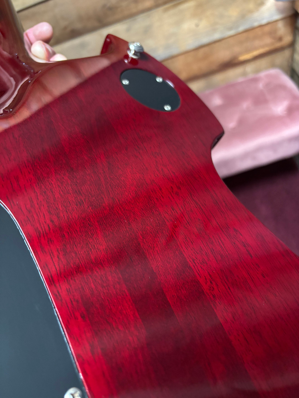 Pre-owned BC Rich Mockingbird Special X Trans Red w/bag
