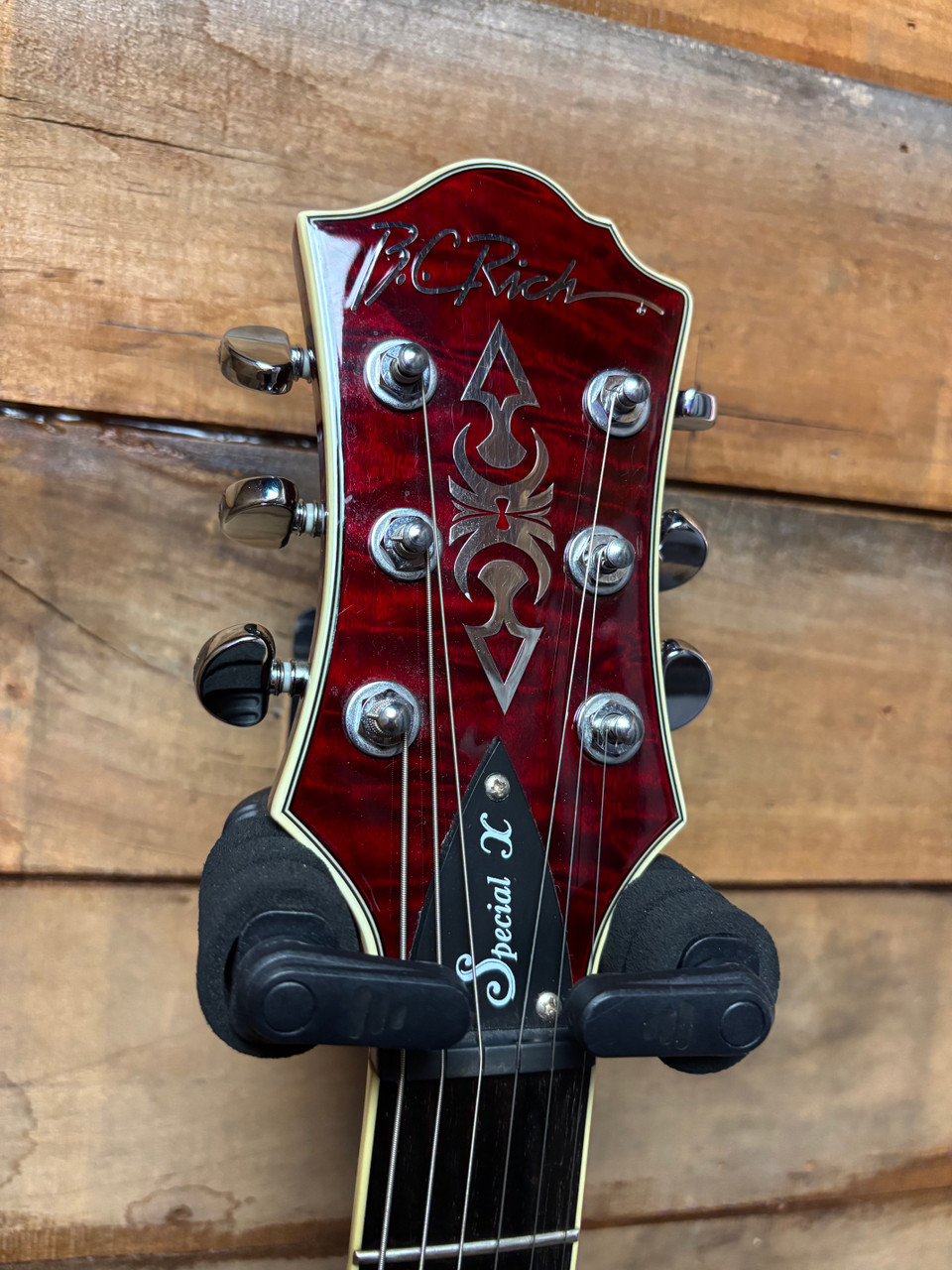 Pre-owned BC Rich Mockingbird Special X Trans Red w/bag