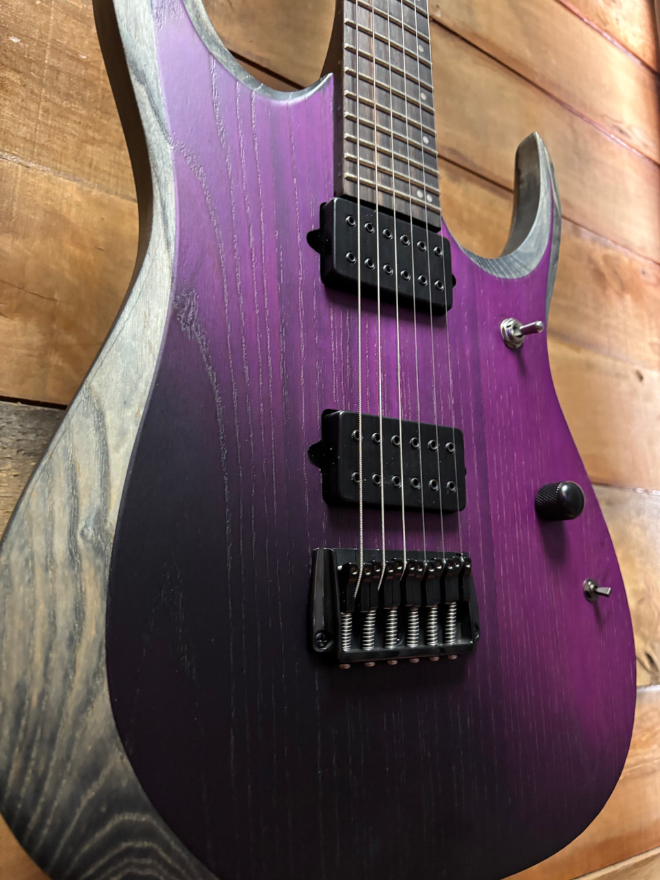 バタフライ Ibanez RGD621AH Midnight Shade Flatte