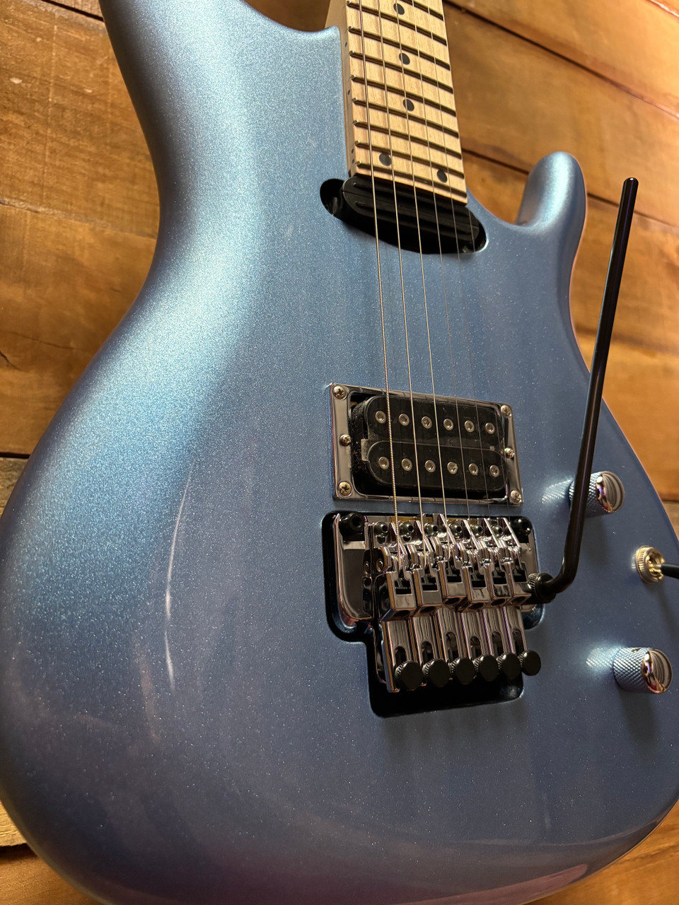 Ibanez Joe Satriani Maple Neck Soda Blue