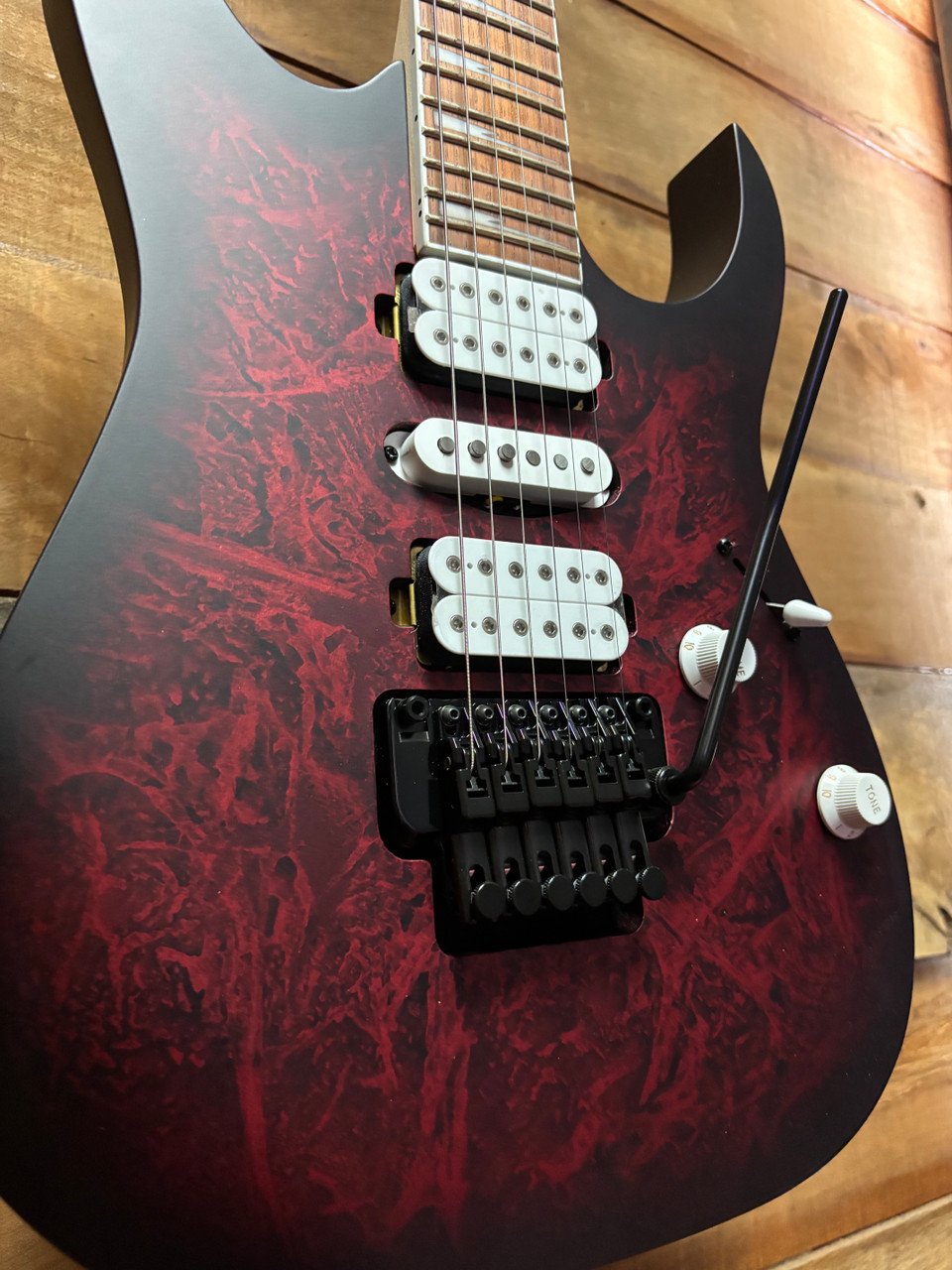 Ibanez RG470DXW Wine Red Frozen Matte
