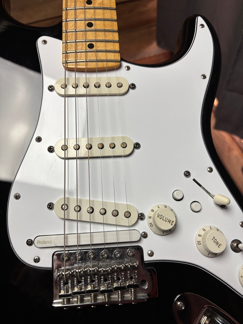 2012 Fender Roland GC-1 Strat Black w/GR55 & bag