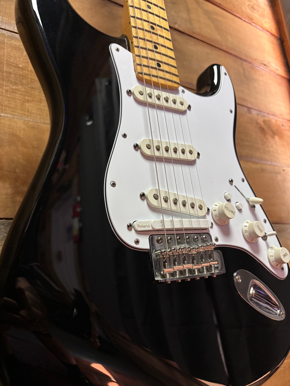 2012 Fender Roland GC-1 Strat Black w/GR55 & bag