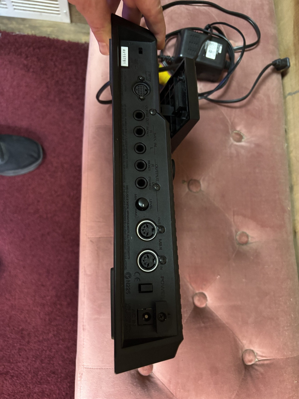 Pre-owned Roland GR-20 w/GK-3 Devided Pickup