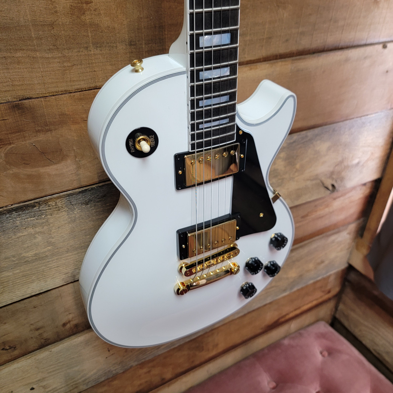 Gibson Custom Shop USA Les Paul Custom - Alpine White w/ Case