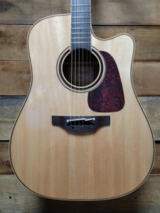 Takamine P4DC Pro Series Dreadnought Cutaway Acoustic-Electric Guitar - Natural w/ Case Takamine P4DC Pro Series Dreadnought Cutaway Acoustic-Electric Guitar - Natural w/ Case