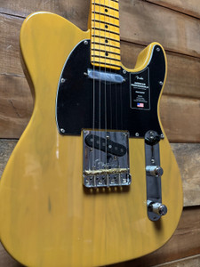Fender American Pro II Tele MN Butterscotch Blonde w/case Fender American Pro II Tele MN Butterscotch Blonde w/case