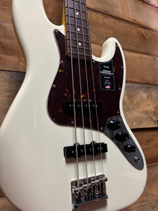 Fender American Pro II J-Bass RW Olympic White w/case Fender American Pro II J-Bass RW Olympic White w/case