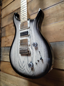 PRS USA Swamp Ash Special Maple - White Doghair Smokeburst w/ Gig Bag PRS USA Swamp Ash Special Maple - White Doghair Smokeburst w/ Gig Bag