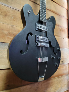 Vintage 1970's Ovation Eclipse 1235-5 w/ Case Vintage 1970's Ovation Eclipse 1235-5 w/ Case