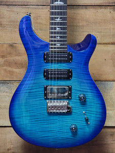 PRS SE Studio - Lake Blue w/ Gig Bag PRS SE Studio - Lake Blue w/ Gig Bag
