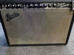 2012 fender Deluxe Reverb w/fs