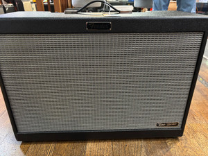 Pre-owned Fender Tone Master FR-212