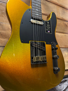 Fender 75th Anniversary American Ultra II Tele Liquid Gold w/case