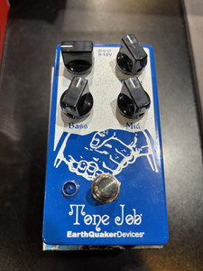 Pre-owned Earthquaker Devices Tone Job EQ & Boost