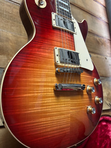 2024 Gibson Wildwood Spec Les Paul 60's Standard Figured Dark Cherry Sunburst w/case