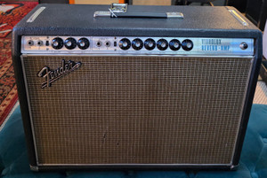 Vintage Fender 1968/69 Vibrolux Silverface Drip Edge Amplifier (Pre-Owned)