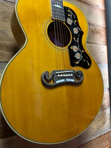 Epiphone Inspired By 1957 SJ-200 Reissue w/case