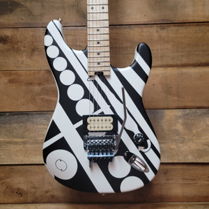 EVH Striped Series - "Crop Circles" w/ EVH Bag EVH Striped Series - "Crop Circles" w/ EVH Bag