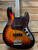 Squier Classic Vibe Fretless 60's J-Bass 3 Color Sunburst