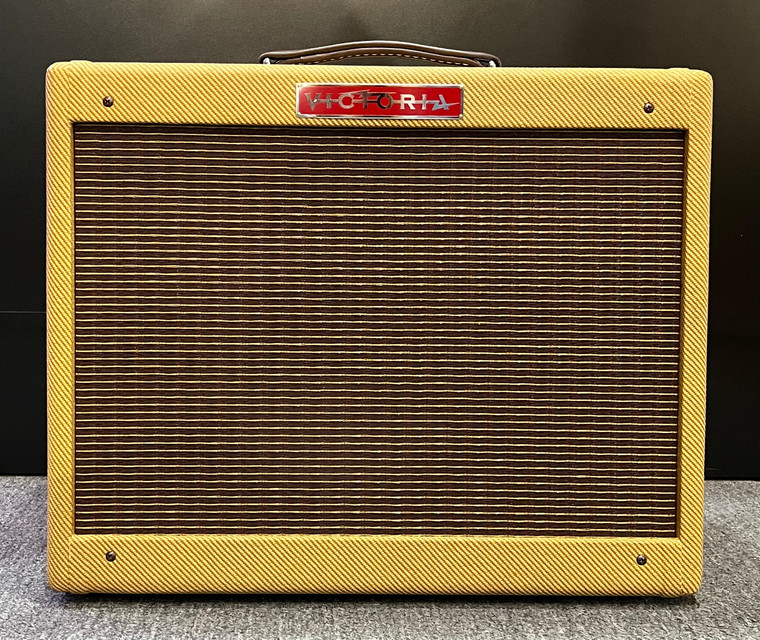 Victoria Custom Build 1x10 Combo Amp