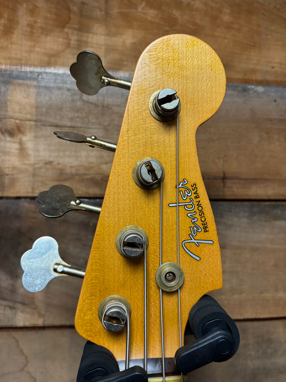 2021 Fender Custom Shop S21 LTD 60 P-Bass Heavy Relic 3-Tone Sunburst w/case