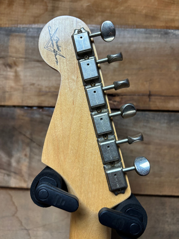 2023 Fender Custom Shop 1960 Strat Journeyman Relic MN Hardtail 3-Tone Sunburst w/case