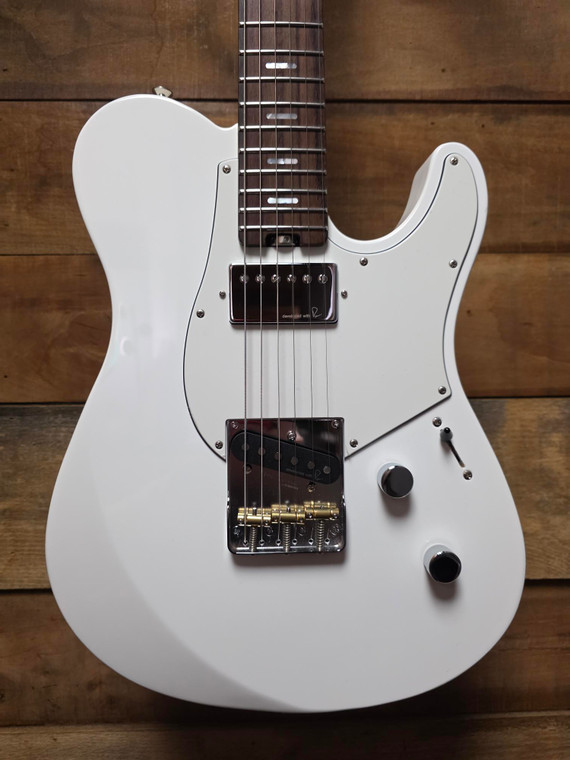 Yamaha PACS+11S Pacifica Standard Plus Electric Guitar - White w/ Gig Bag