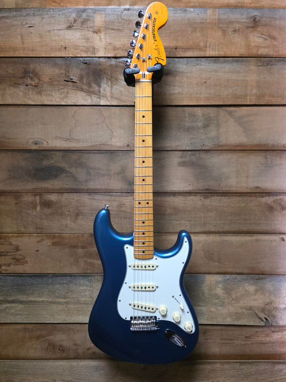 2023 Fender American Vintage II 1973 Strat  Lake Placid Blue w/case