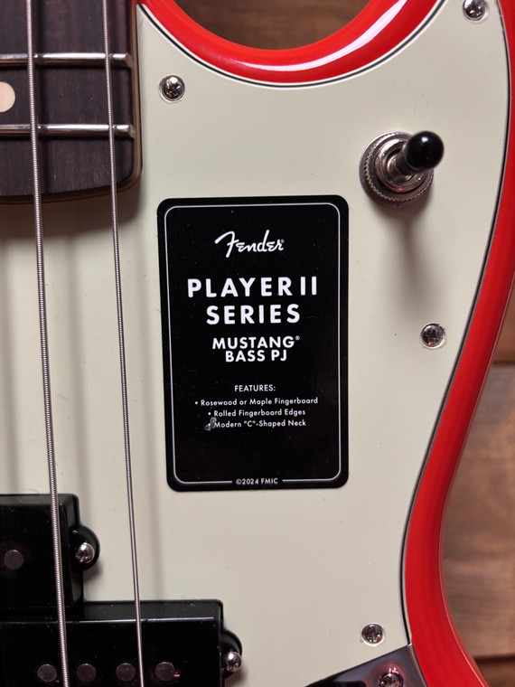 Fender Player II Mustang Bass PJ Rallye Orange
