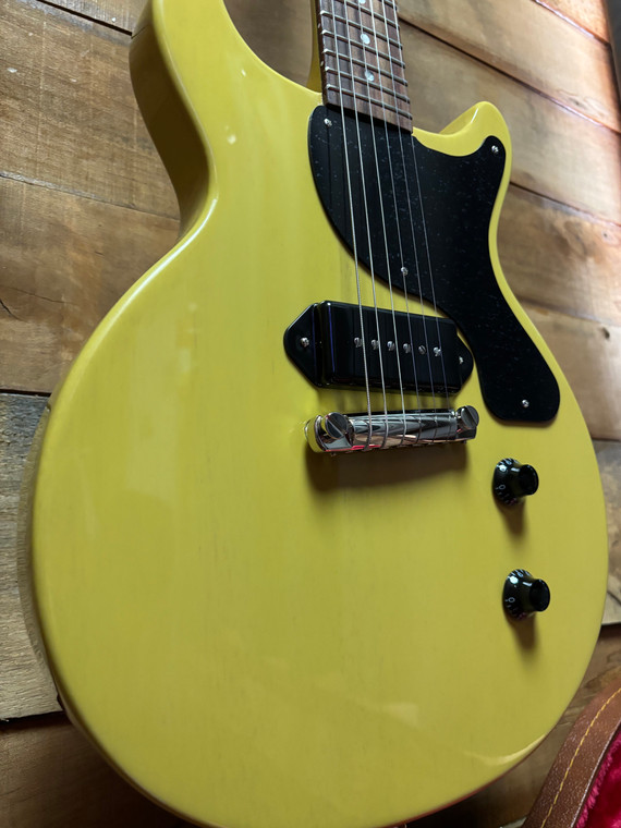 Gibson Les Paul Junior Doublecut TV Yellow w/case