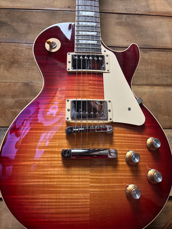 2024 Gibson Wildwood Spec Les Paul 60's Standard Figured Dark Cherry Sunburst w/case