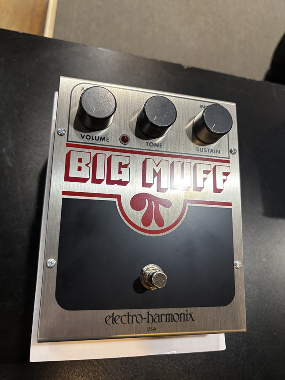 Electro Harmonix Big Muff Pi Fuzz